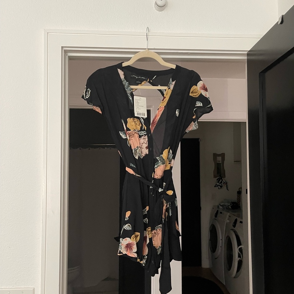 URBAN OUTFITTERS ROMPER / NWT